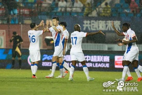 他们没有得道成仙，也没有逆天改命，一切仿佛回到了原点。
