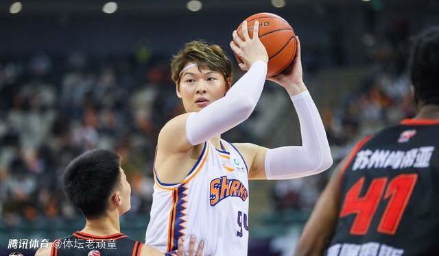 何润东对于“翻红”一事感到很突然，因为《楚汉传奇》中项羽这个角色已经离开自己很久了，但这却是他职业生涯最喜欢的角色之一，能够再次被大家认可，感到很荣幸。
