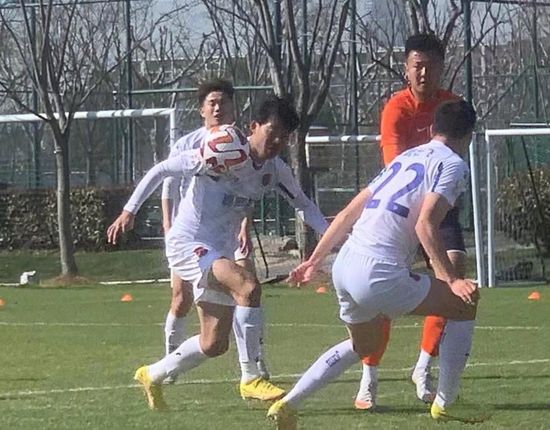 《我们的胜利》特别策划：回溯田汉聂耳《义勇军进行曲》的创作之路_电影策划_ 消息 首页 新闻 视频 大片 影库 CCTV6 VIP影院 搜索 电影 星闻 独家 更多 专题 图片 视频 滚动 首页 新闻 大片 影库 CCTV6 VIP影院 客户端 电影网>新闻>原创深度策划 《我们的胜利》特别策划：回溯田汉聂耳《义勇军进行曲》的创作之路 时间：2025.09.03 ： ： 特别策划——《我们的胜利》之《义勇军进行曲》 时长：12:02 ：电影网 展开 特别策划——《我们的胜利》之《义勇军进行曲》收起 时长：12:02建议WIFI下打开 专稿 今年是中国人民抗日战争暨世界反法西斯战争胜利80周年，“胜利”二字带领我们回到那激荡人心的历史时刻，也让我们想起全体中华儿女为了胜利付出的巨大牺牲和作出的重要贡献。