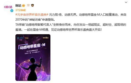 大卫女士当天携带的观影装备相当抢眼，是我们在工作场景中常见的真实人体工学坐垫。