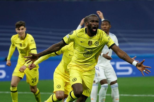 寡姐有望加盟《魔发奇缘》 饰女巫葛朵2025-10-14 《海贼王 第二季》曝海报 罗格镇磅礴面貌公开！