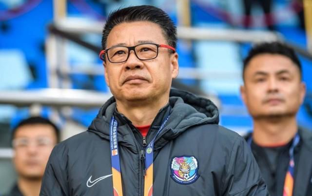 就在前几天，她还在网上晒出自己与另一位“破产姐妹花”贝丝·厄本的合影，照片中 《你好世界》首日夺冠 《阳光姐妹淘》位居亚军 2021-06-12 6月11日，全国院线总票房报收7337.