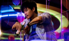 《传奇的诞生》曝终极海报 豆瓣7.9被赞励志神作 2018-08-27 由迈克尔·泽姆巴利斯特､杰夫·泽姆巴利斯特导演，凯文·德·保拉主演，贝利特别出演的电影《传奇的诞生》将于9月7日全国上映。